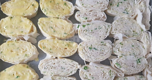 sodali-peynirli-dilim-borek6