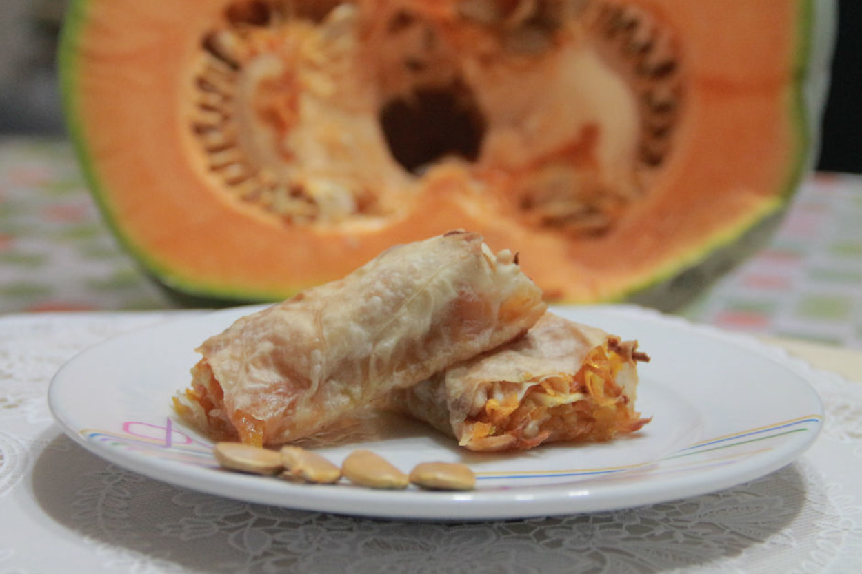 Yöresel Lezzetlerden: Bal Kabaklı Börek