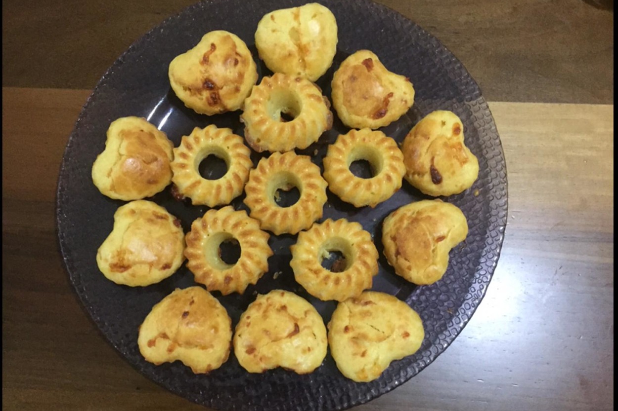 Hemencecik Hazırlar: Kaşarlı Mini Muffinler