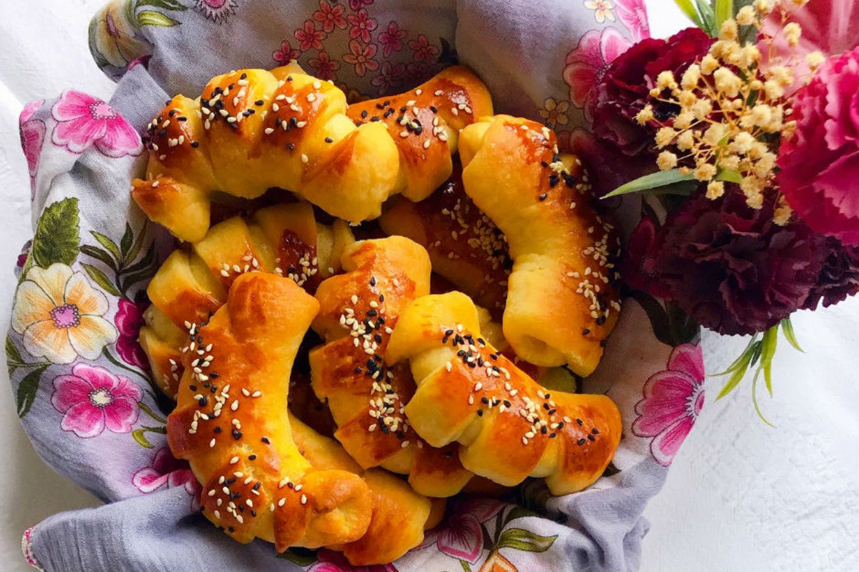 Kokusu Evi Sarar: Kahvaltılık Peynirli Poğaça