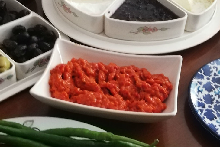 Kahvaltılık Balkan Sosu Tarifi