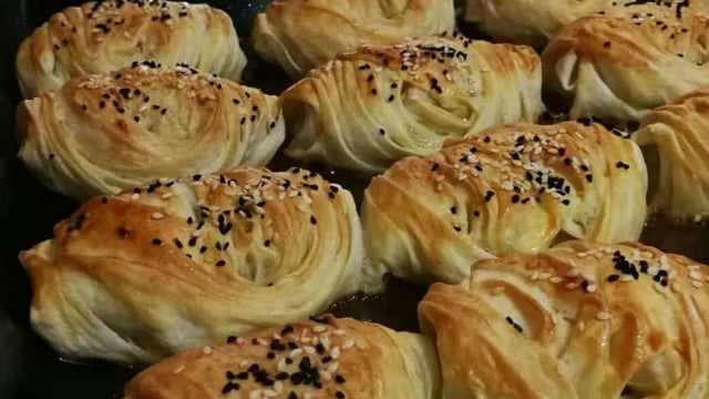 Çabucak Hazır: Kolay Midye Börek
