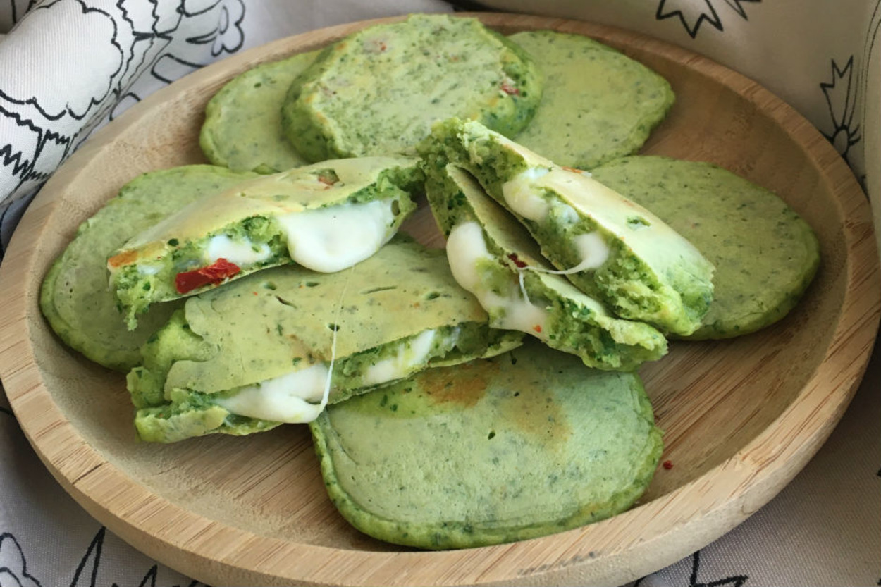 Klasik Pankeke Renk Dokunuşu: Yeşil Pankek