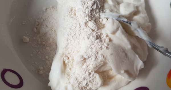 yumurtasiz-yogurt-corbasi2