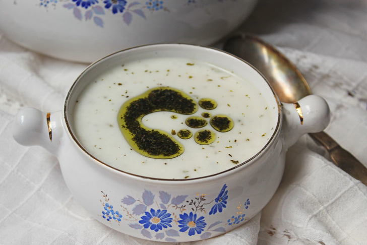 Yumurtasız Yoğurt Çorbası Tarifi