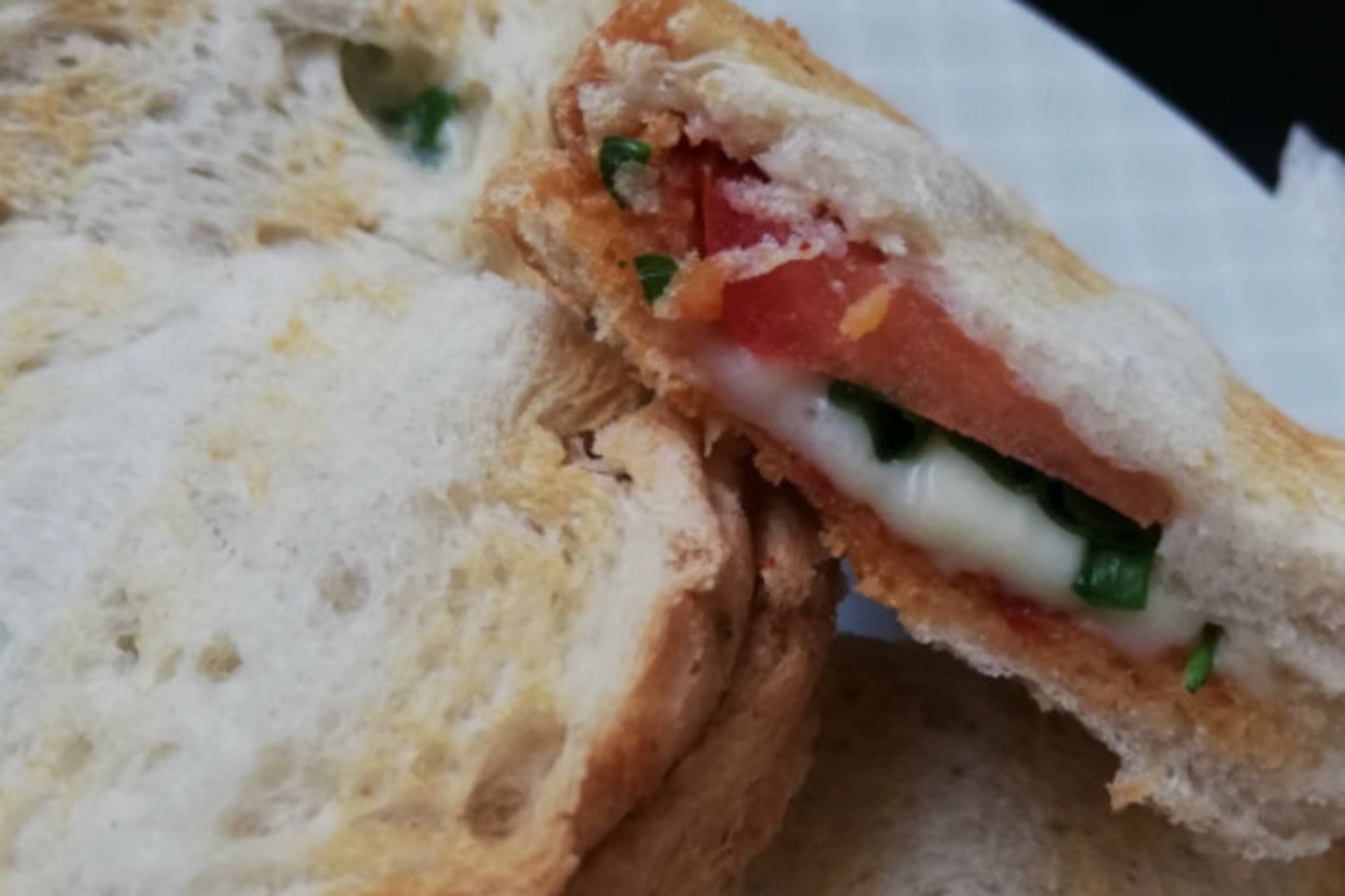 Kahvaltıya Yapmalık: Soslu Tost