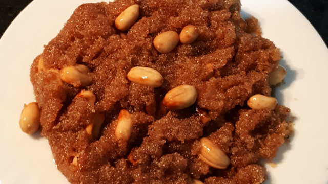 Misler Gibi: Pratik İrmik Helvası