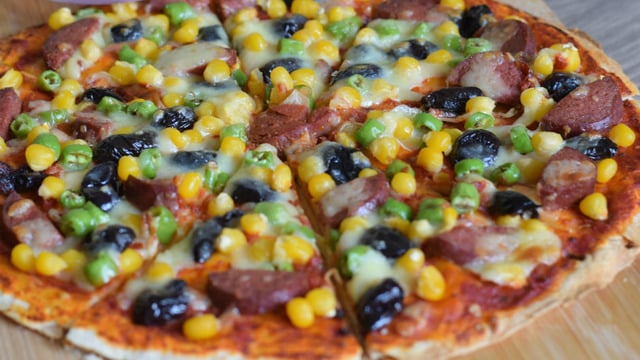 Bu Kadar Kolayını Yapmadınız: Lavaş Pizza