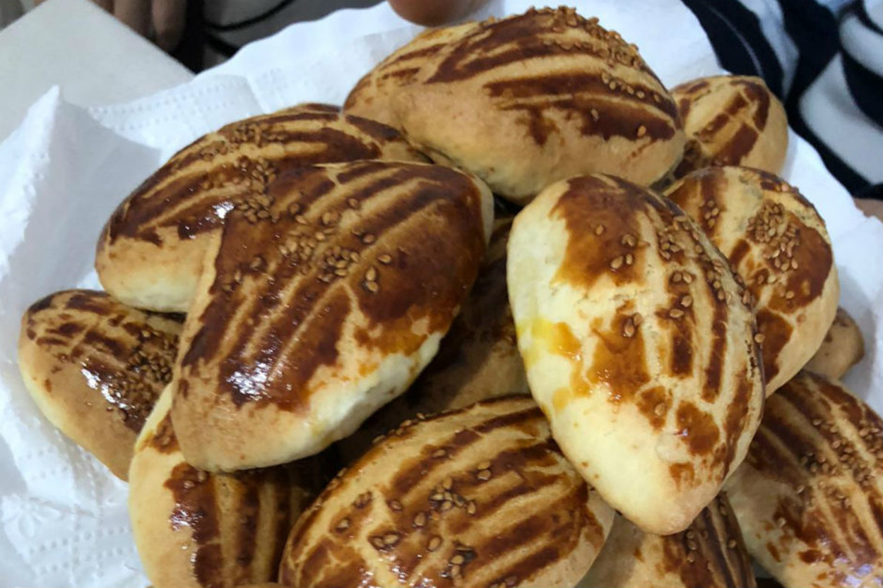 Kıyır Kıyır ve Enfes: Pastane Poğaçası