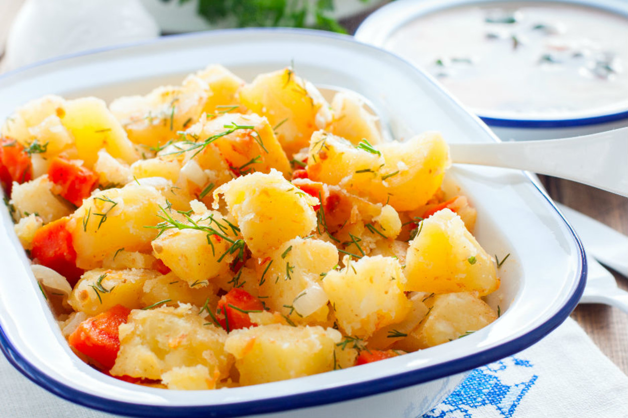 Zeytinyağlıların En Güzellerinden: Patates Pilaki