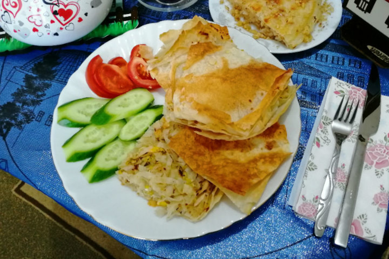 Sofra Şölene Dönüştü: Çerkez Böreği