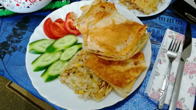 Sofra Şölene Dönüştü: Çerkez Böreği