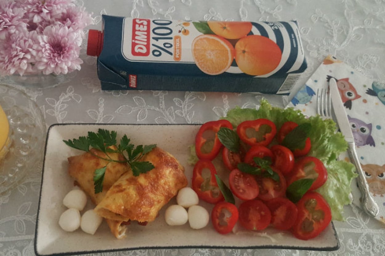 Görüntüsü Farklı: Krep Mantolu Omlet