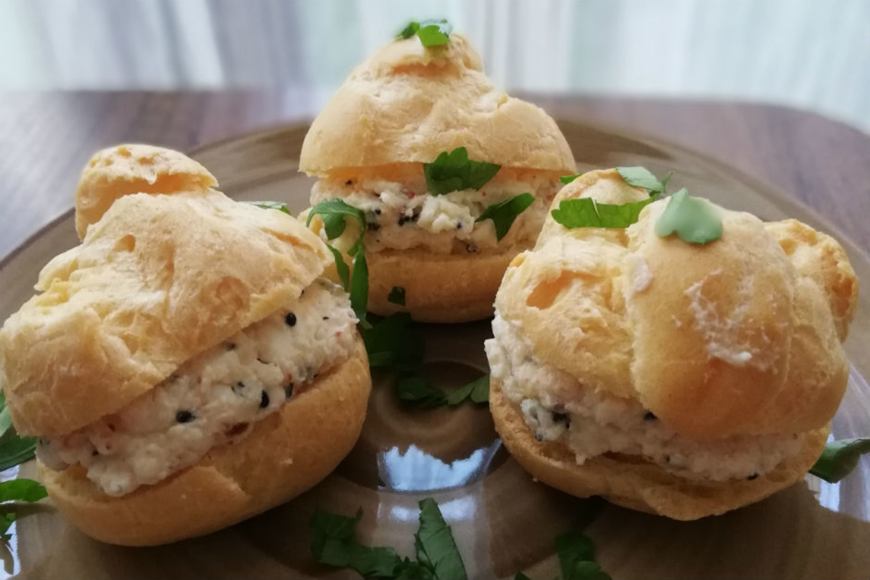 Yılın Kahvaltı Sofrası Kazananı: Üç Peynirli Pate a Choux