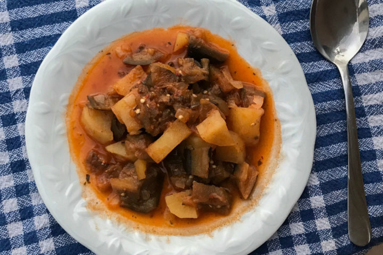 Bir de Böyle Deneyin: Pratik Patlıcan Yemeği