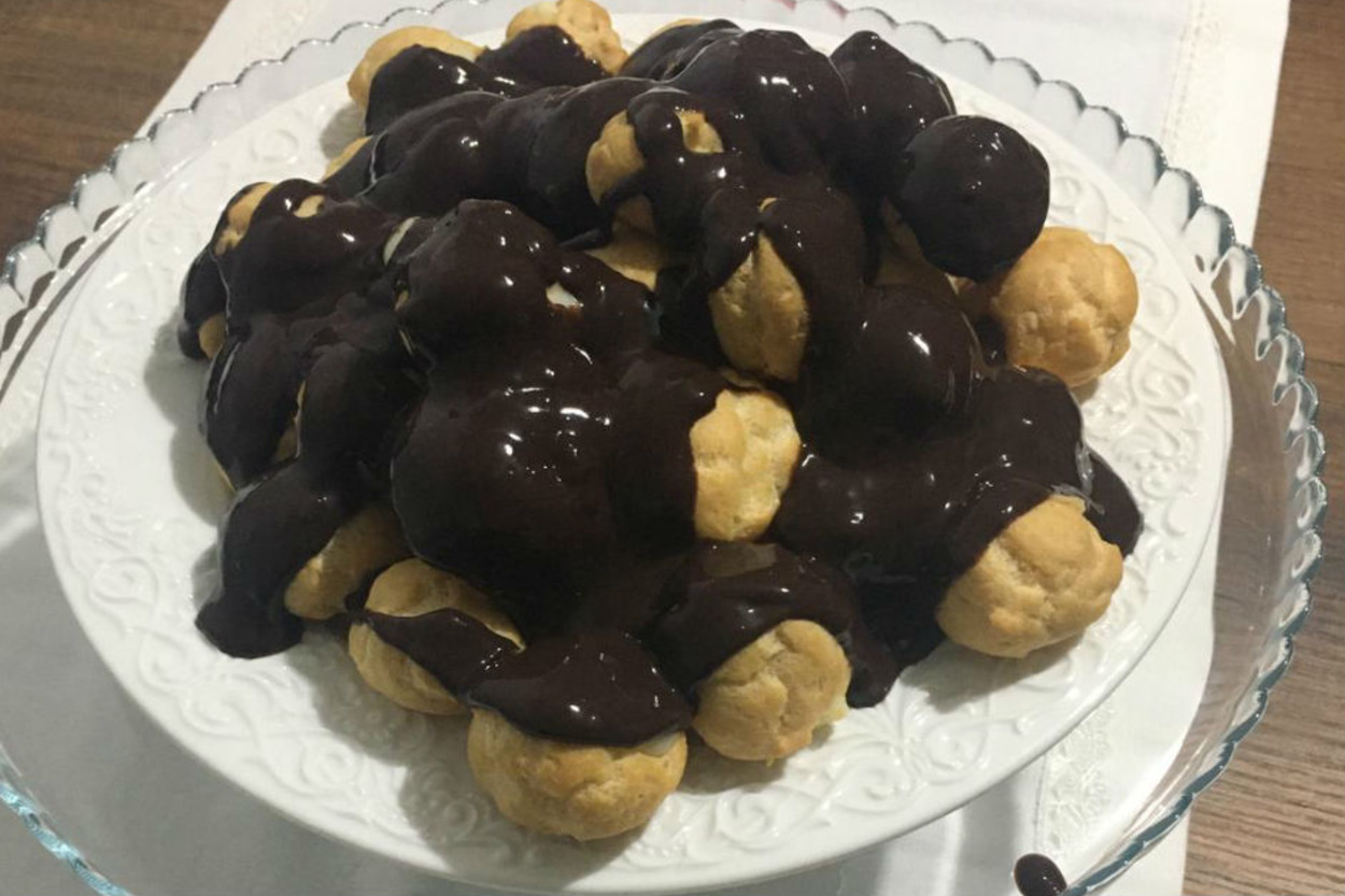 Adım Adım Anlatımıyla: Ev Yapımı Profiterol