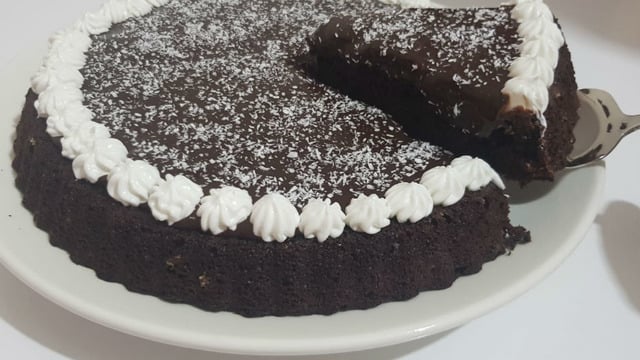 Enfes Lezzet: Çikolatalı Tart Kek