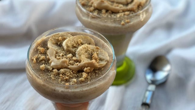 Nefis Kıvam: Muzlu Fit Manolya Tatlısı