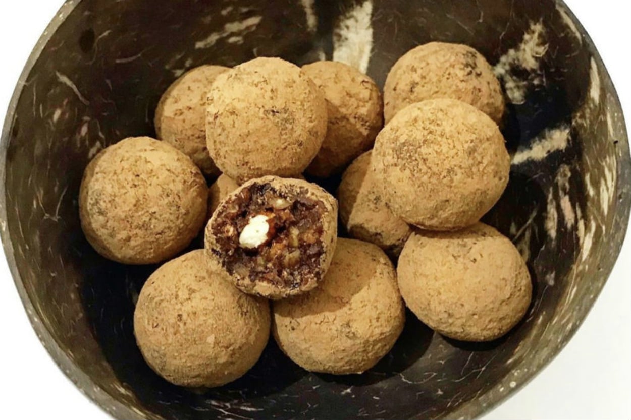 Hem de Şekersiz: Portakallı Bademli Trüf
