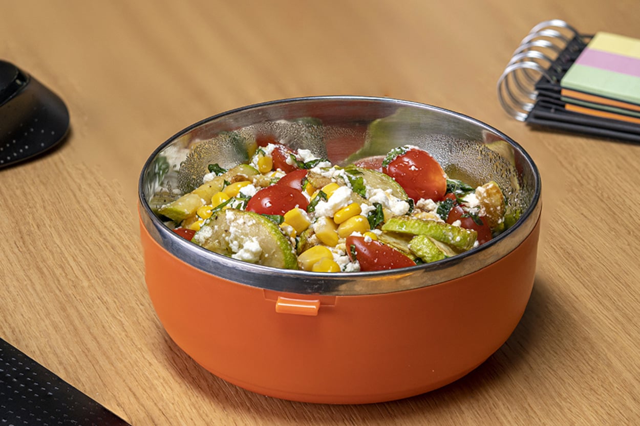 Hem Salata Hem Meze: Beyaz Peynirli Kabak