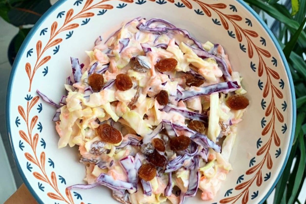 Mayonezsiz: Sağlıklı Coleslaw Salata