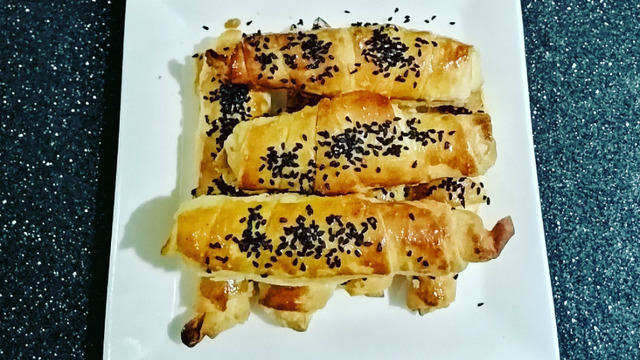 Çay Onu Çok Sevdi: Çıtır Patatesli Börek