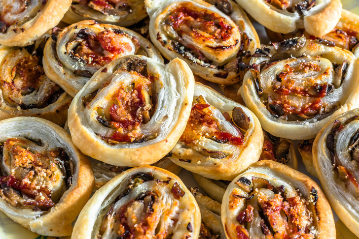 Patlıcanlı Milföy Ruloları Tarifi