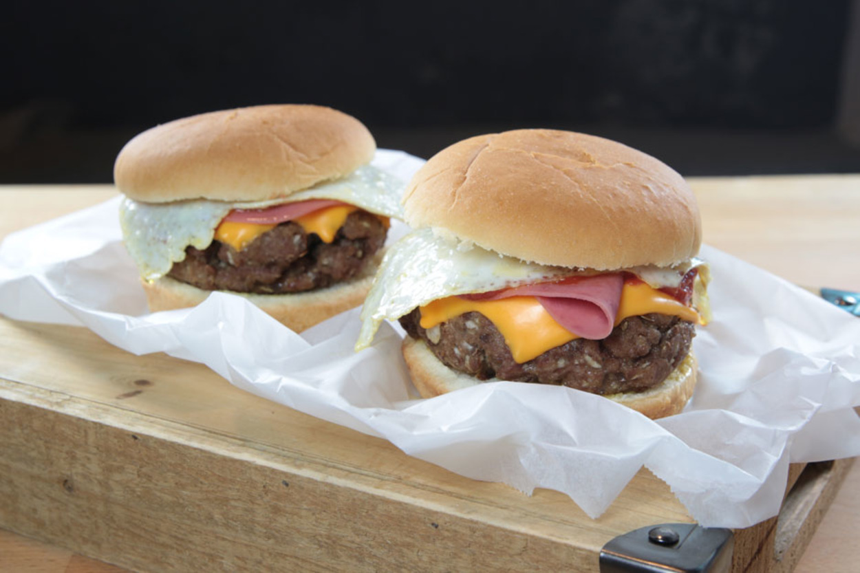 Şişirdim Abdominalleri: Protein Burger