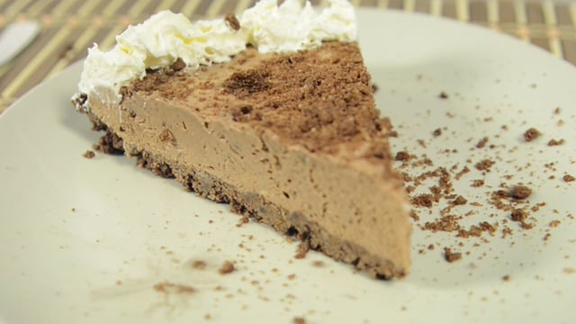 Pastane Açtırır: Negrolu Pişmeyen Cheesecake