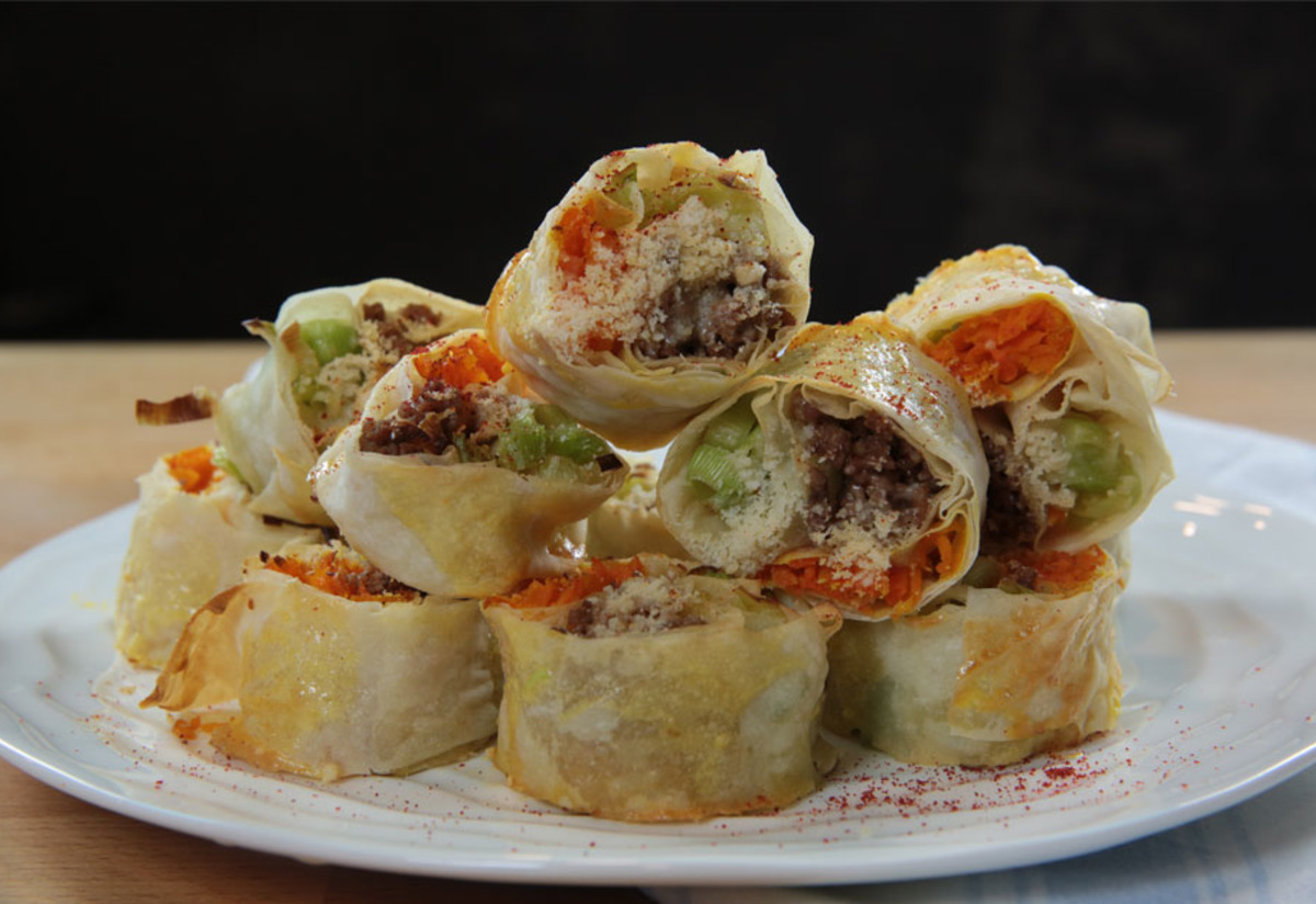 Aşka Denk: Üç Renkli Börek Tarifi