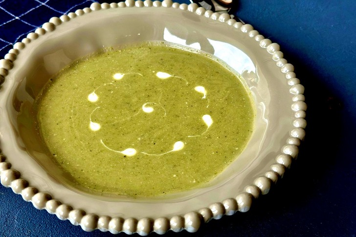 Kremalı Brokoli Çorbası Tarifi