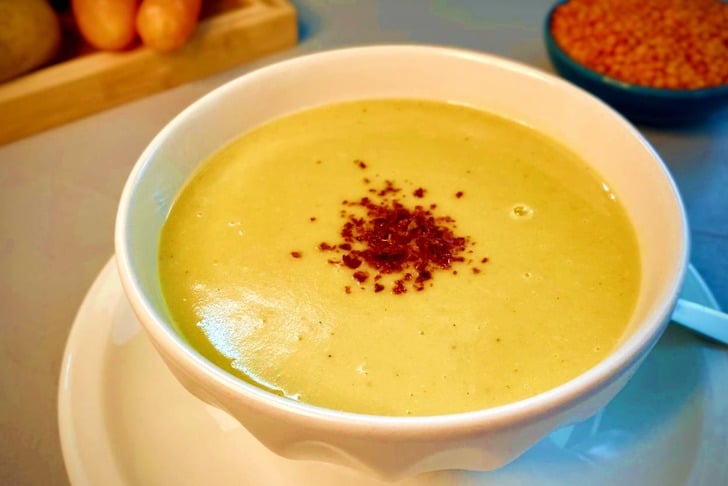 Süzme Mercimek Çorbası Tarifi