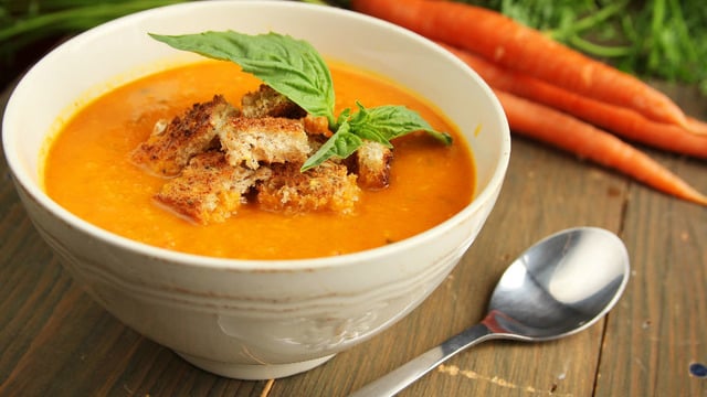 Başlangıçların En Güzeli: Havuçlu Mercimek Çorbası