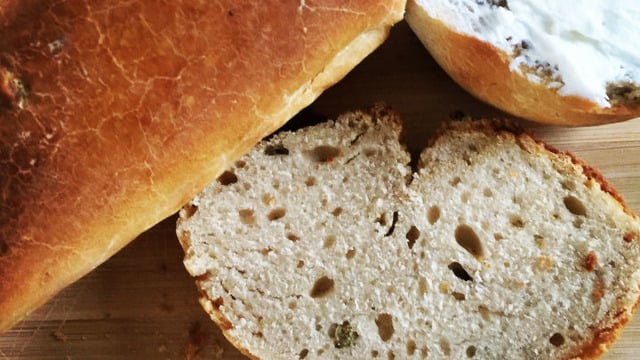 Fırından Yeni Çıktı: Kefir Mayalı Ekmek