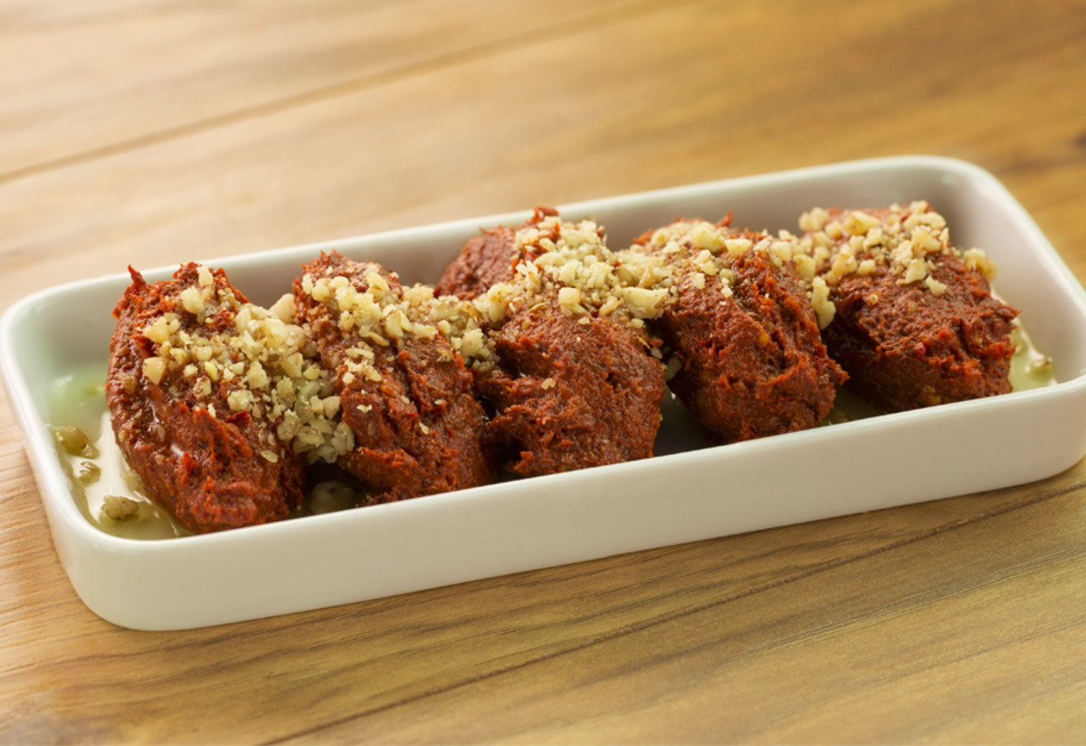Kızarmış Ekmek Mest: Muhammara Tarifi