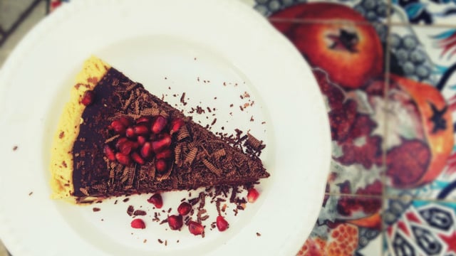 Lezzet Dilimi: Narlı Çikolatalı Tart