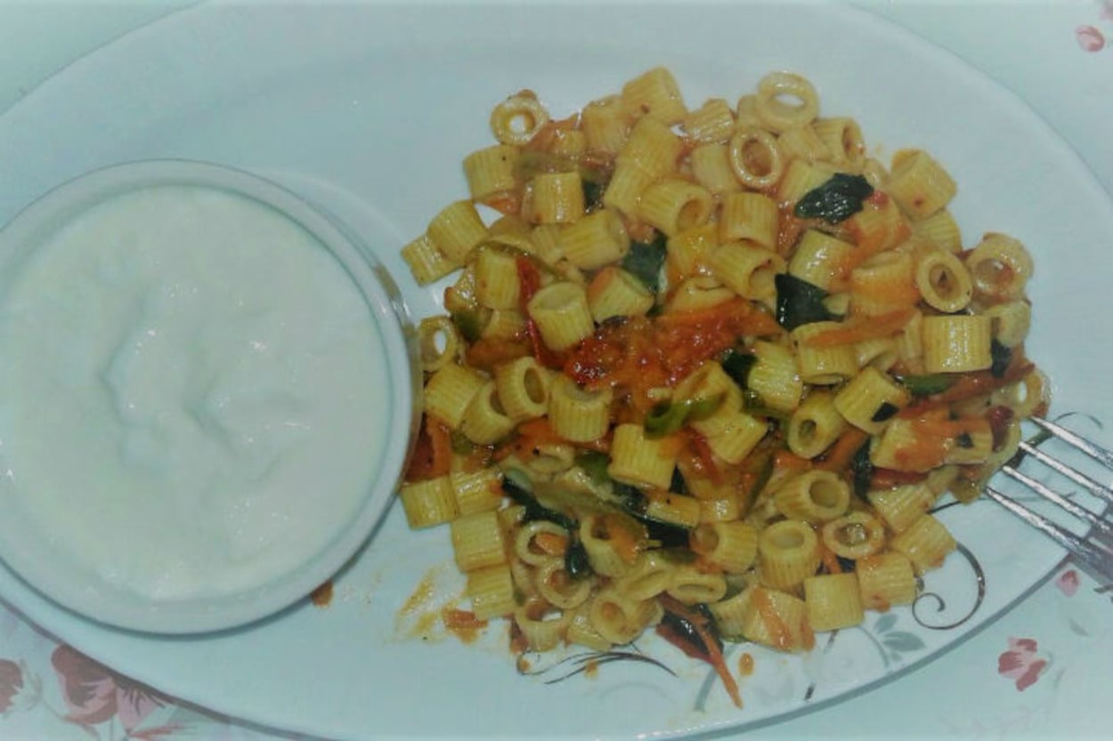 Kim Sevmez ki: Ispanaklı Makarna