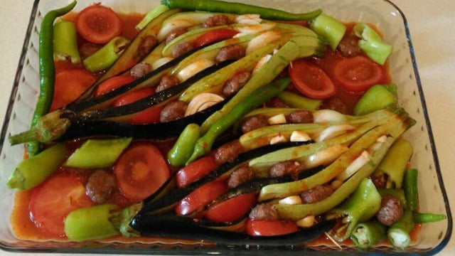 Karnıyarık Şok: Karnı Dilik