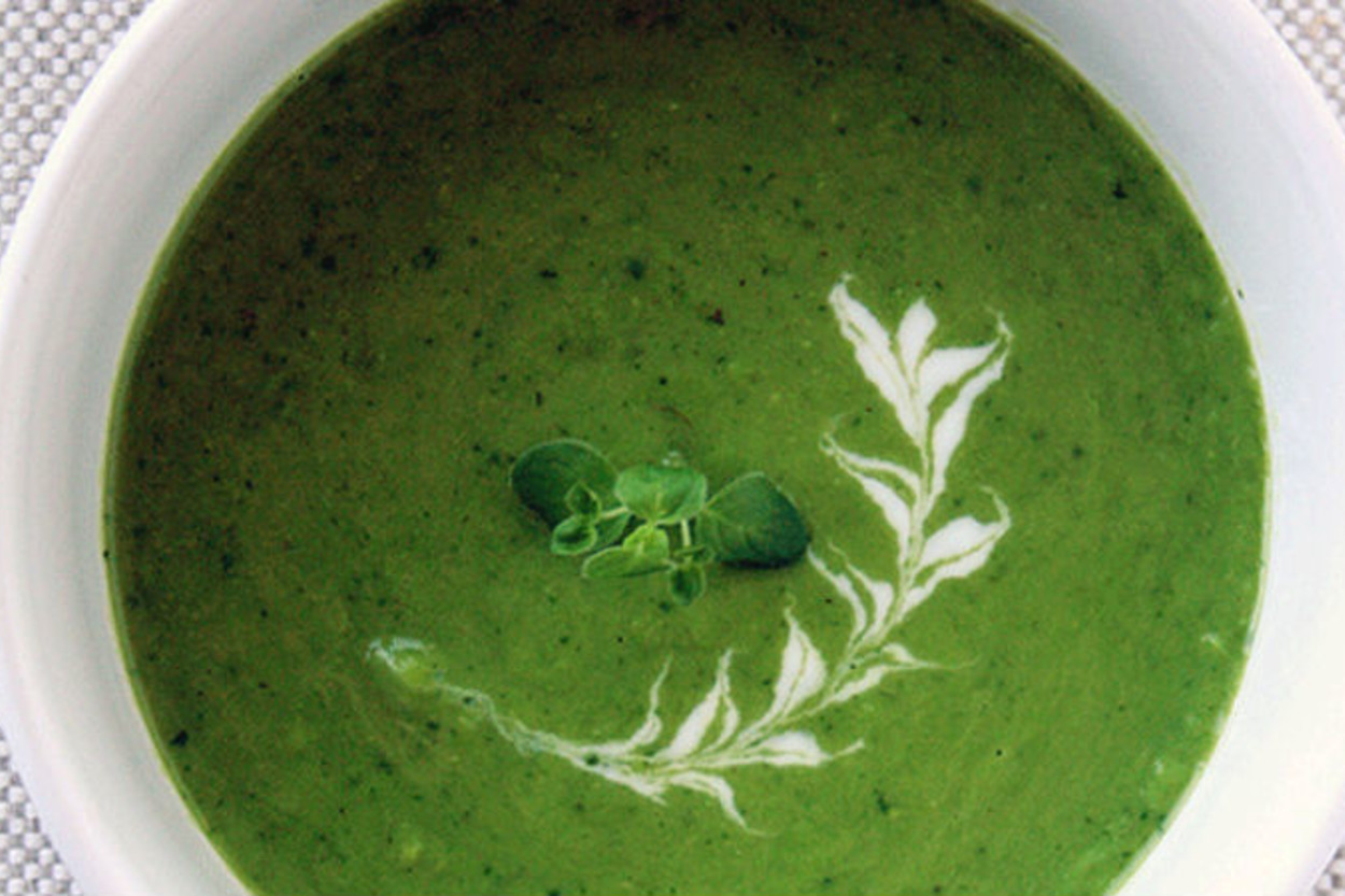 Her Kaşığı Sağlık: Kale Çorbası