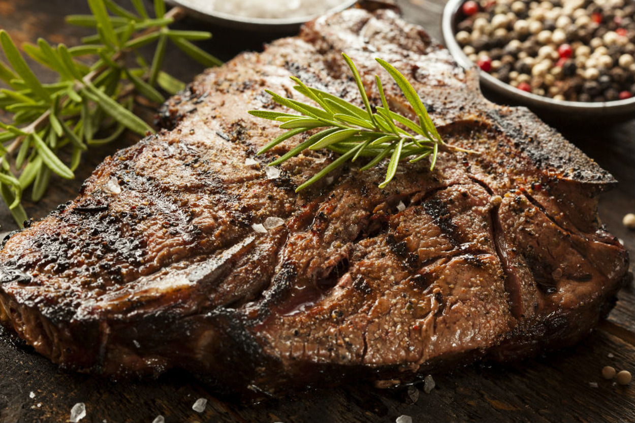 Akşamın Assolisti Belli: Biberiyeli Steak