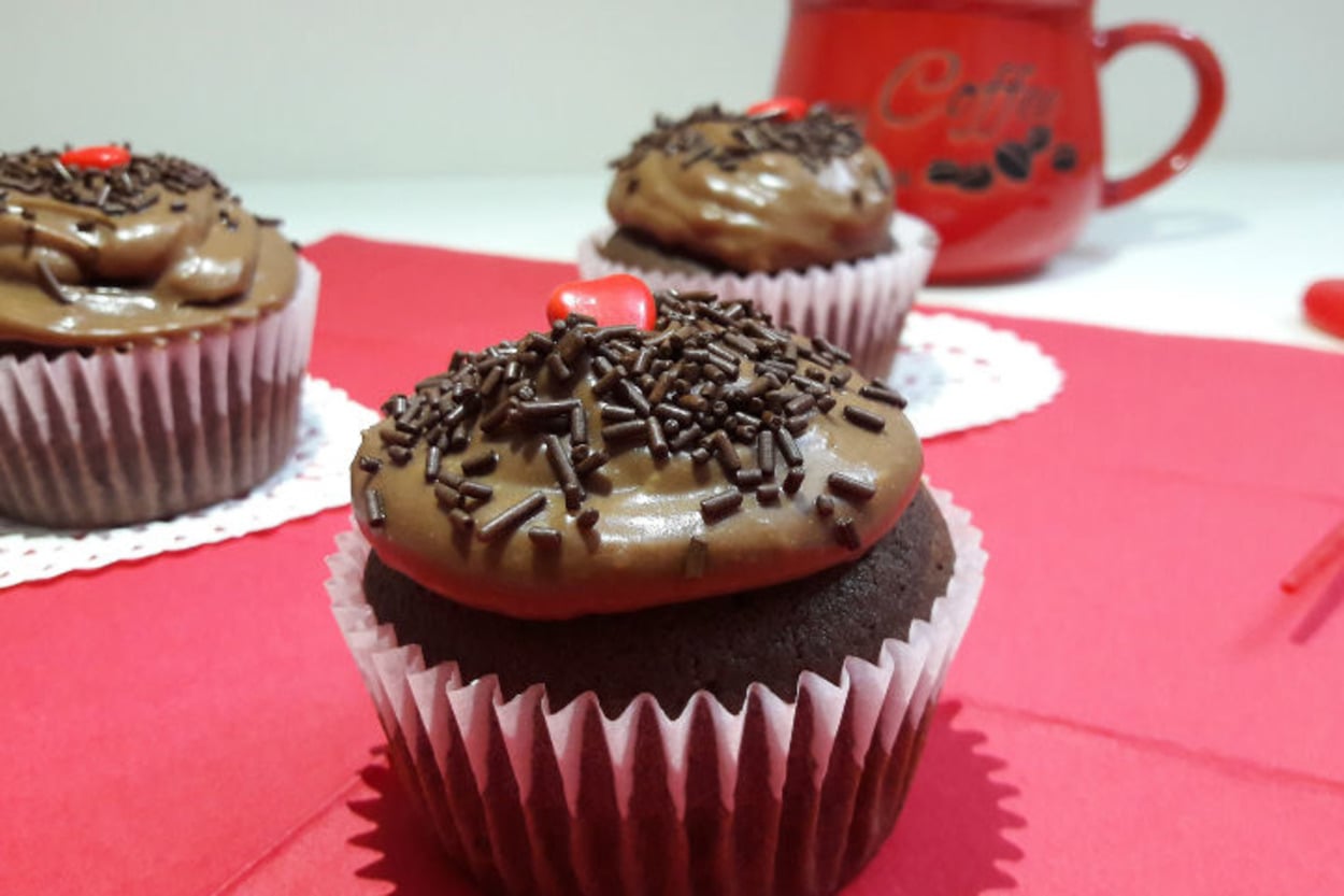 Aşk Gibi: Çikolatalı Cupcake