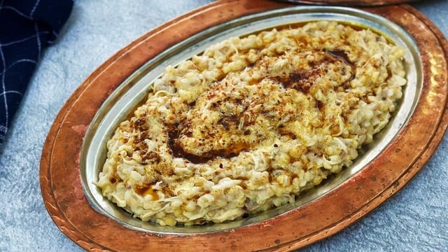 Geleneksel Düğün Yemeği: Tavuklu Keşkek