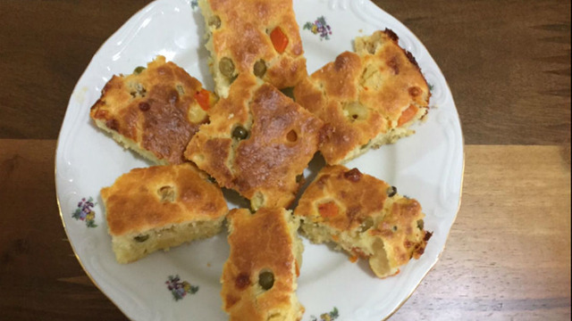 Farklı Ne Yapsam Diyenlere: Garnitürlü Çörek