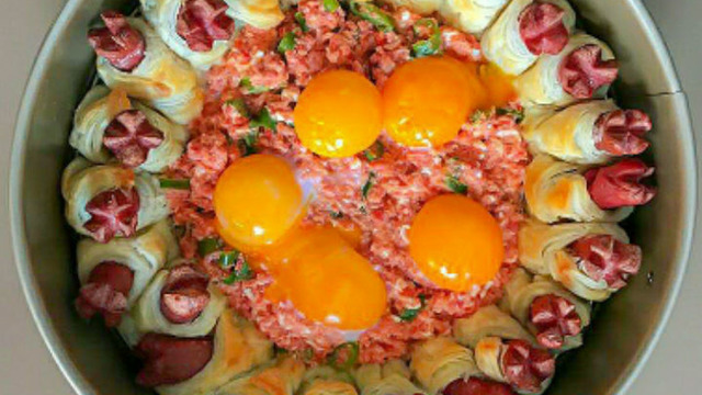 Hem Doyurucu Hem de Lezzetli: Rulo Sosisli Menemen