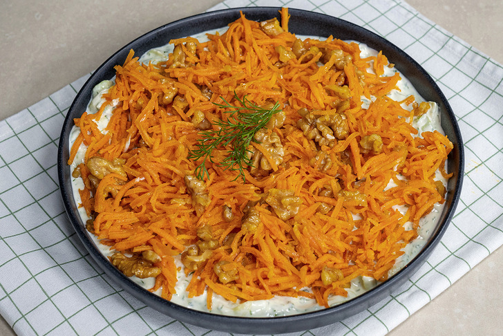 Yoğurtlu Havuç ve Kabak salatası
