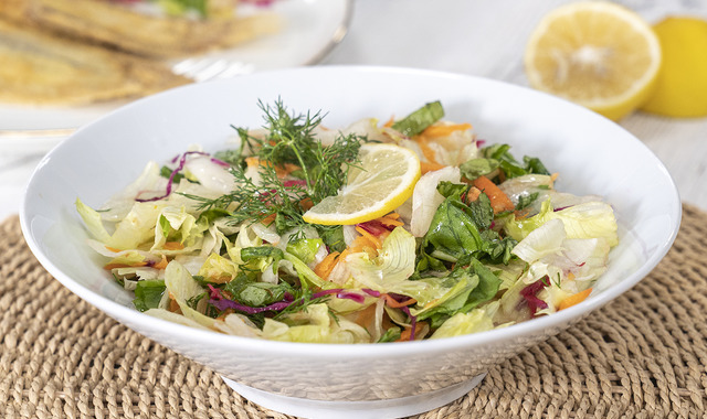 Özel Sosuyla: Balıkçı Salatası