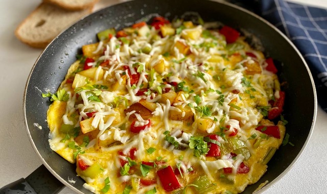 Böyle Daha Doyurucu: Sebzeli Menemen