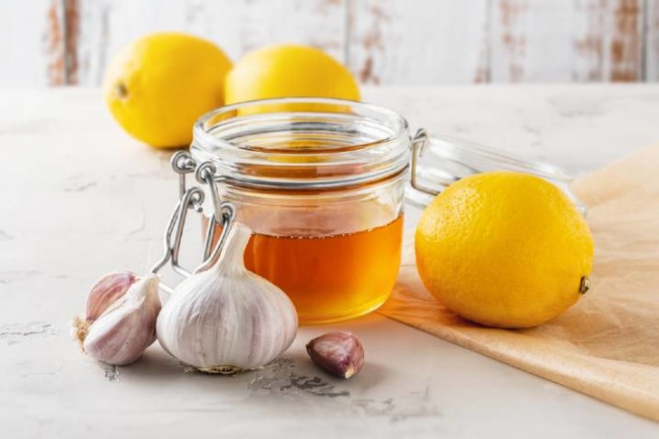 Limon Sarımsak Kürü