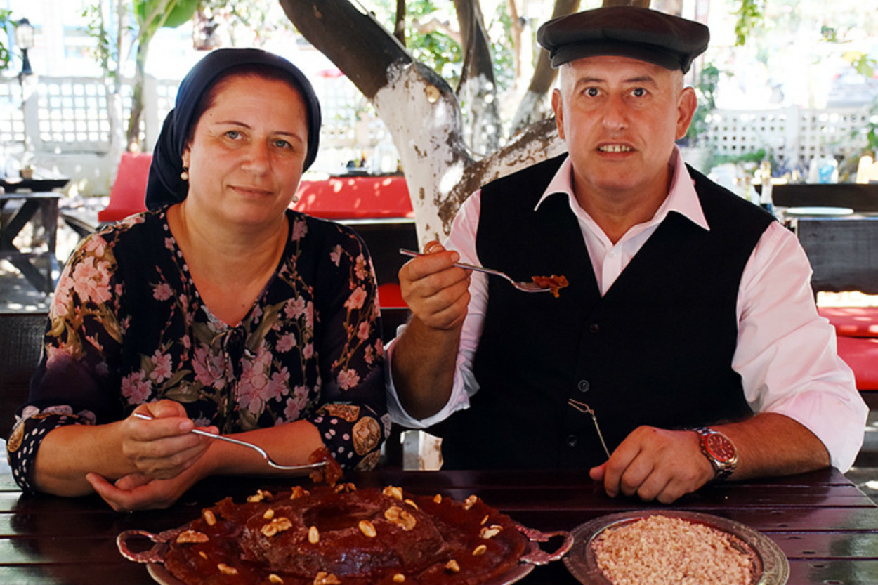Yapmak Değil Yemek Zor: Alanya'ya Özgü "Cezası" Olan Öksüz Helvası