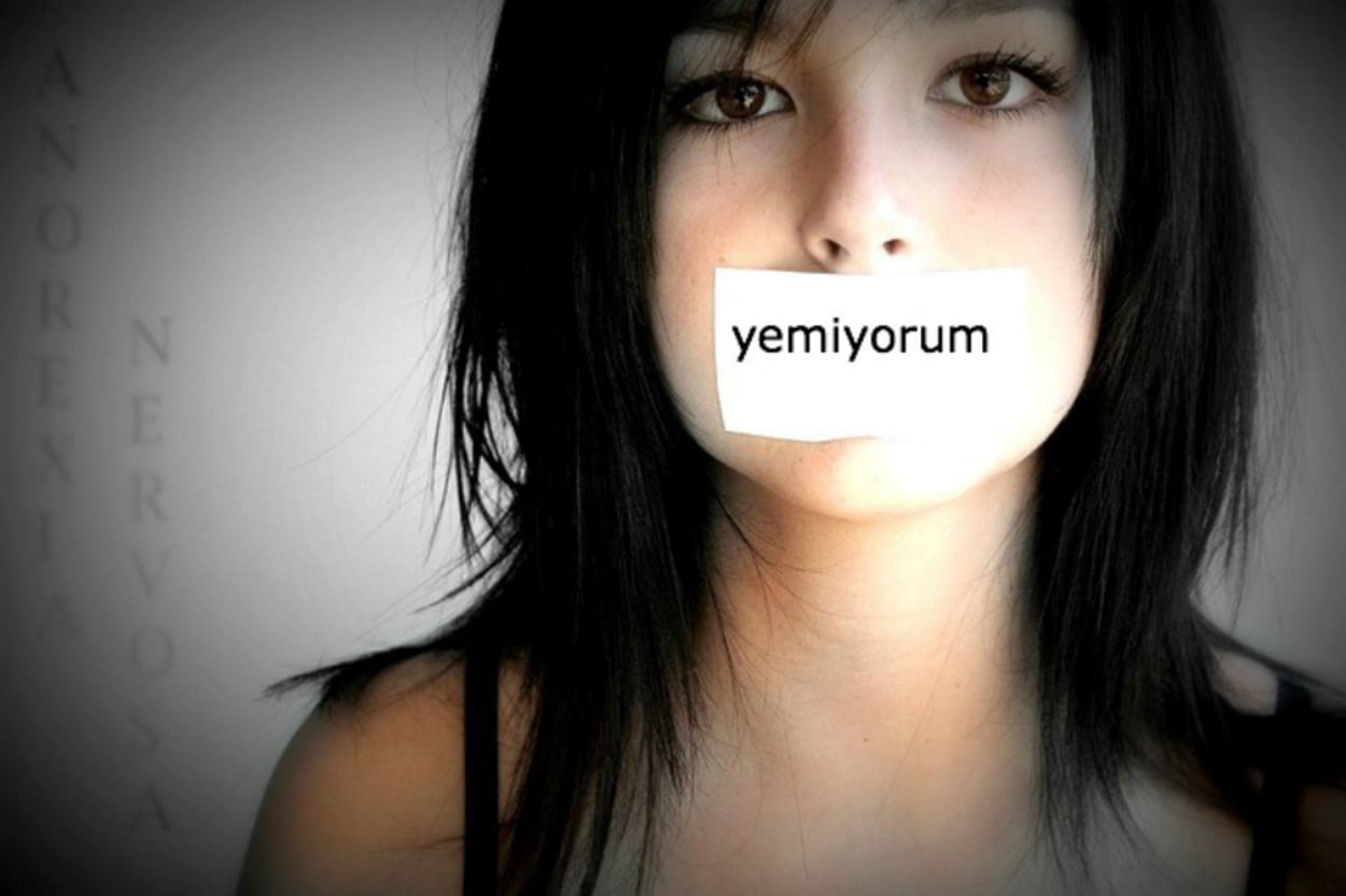 Bir Uzman Psikoloğun Cevaplarıyla: "Çocuğunuzda Yeme Bozukluğu Var mı?"